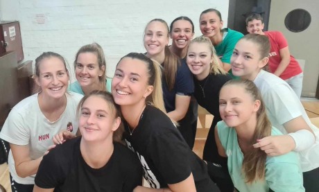 A MÁV Előre SC-Foxconn női csapata is készül a bajnokságra